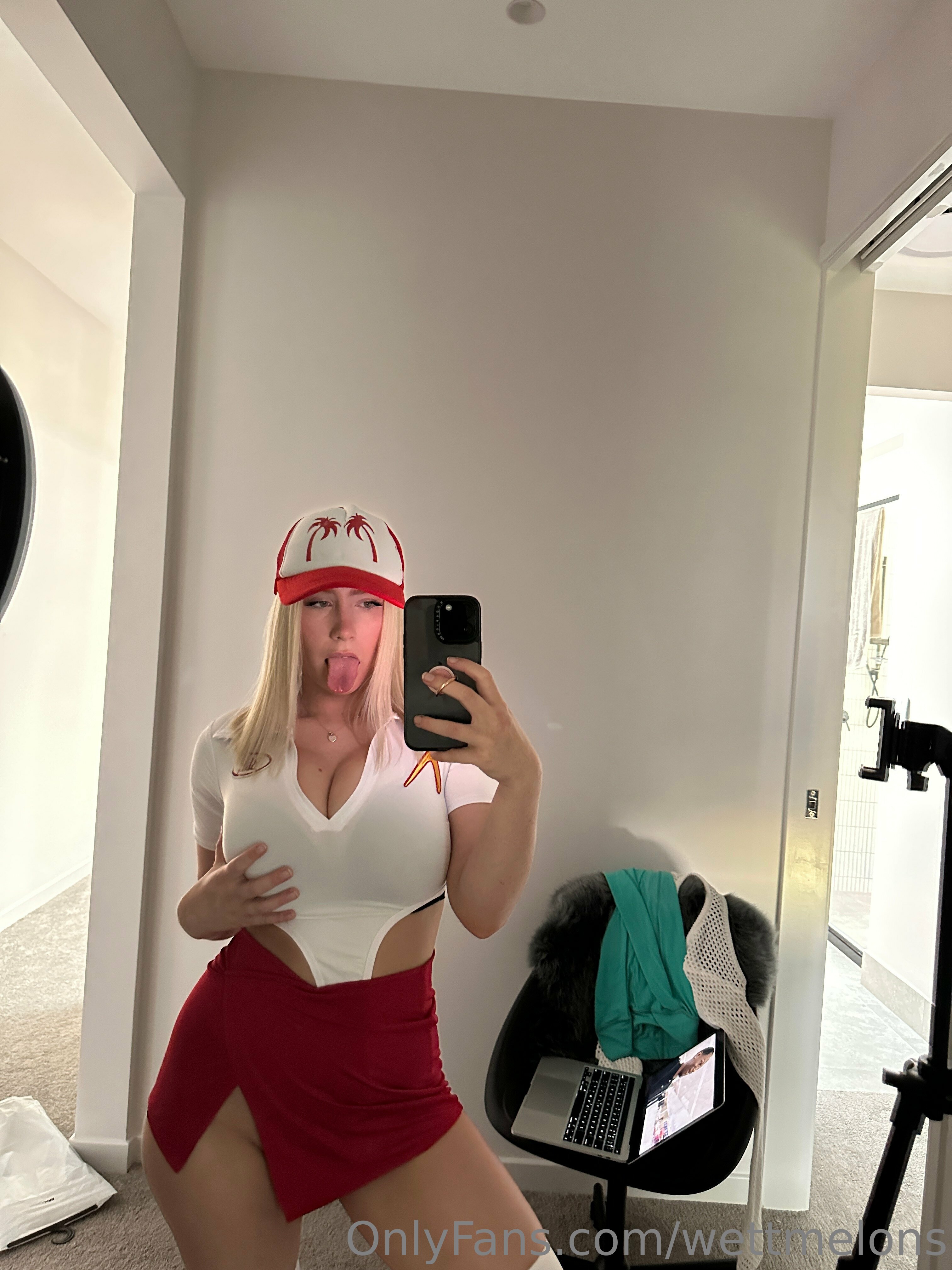 WettMelons OnlyFans Nude Leaks photo leak 3404 of 3957