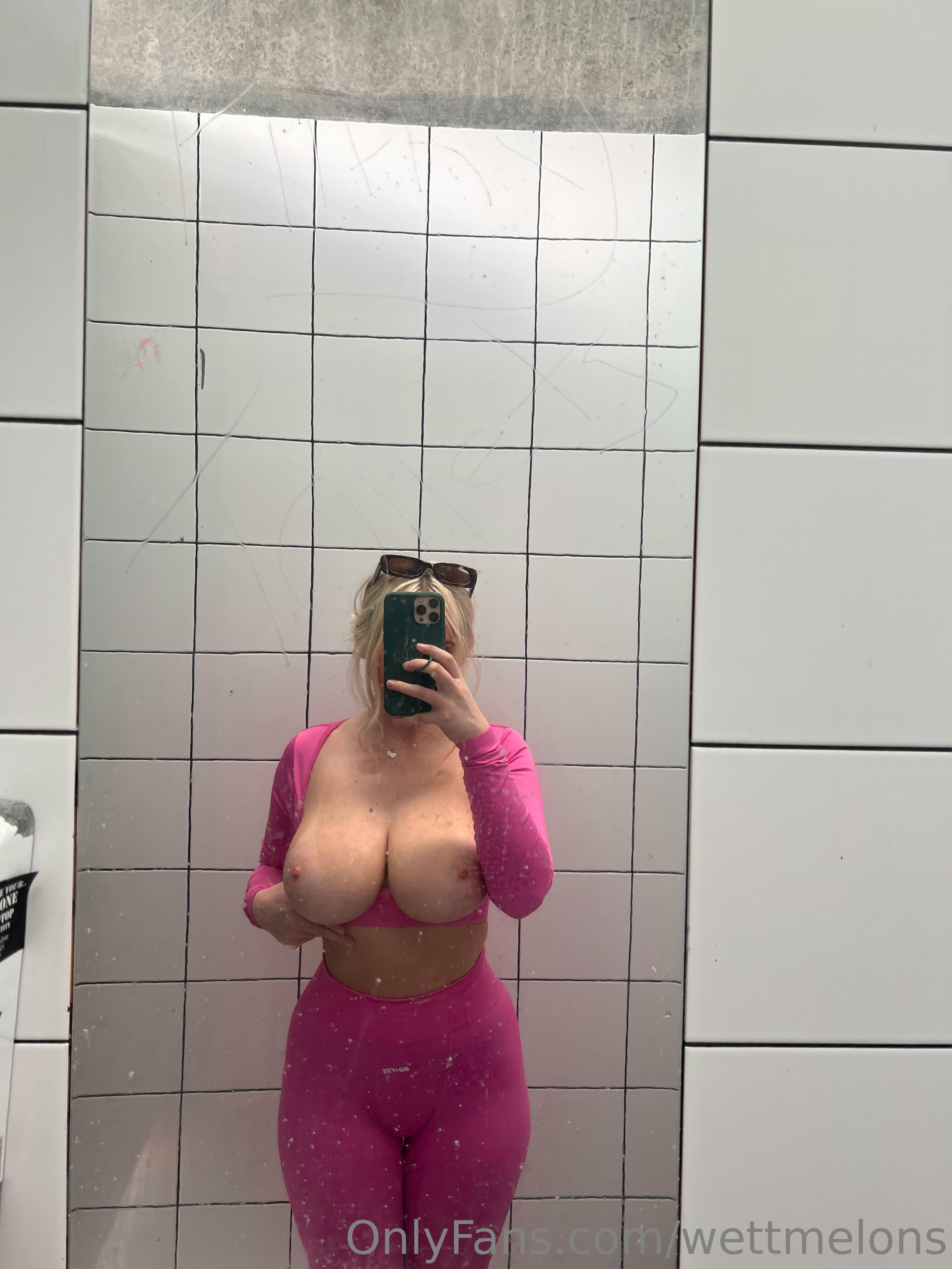 WettMelons OnlyFans Nude Leaks photo leak 3621 of 3957