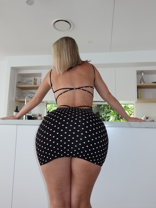 WettMelons OnlyFans Nude Leaks photo leak 590 of 3957