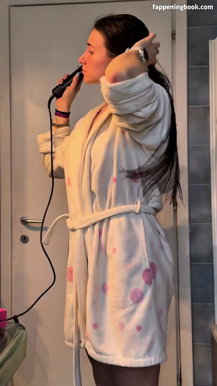 Elisa Santinon Onlyfans Nude Leaked Photos photo leak 34 of 50