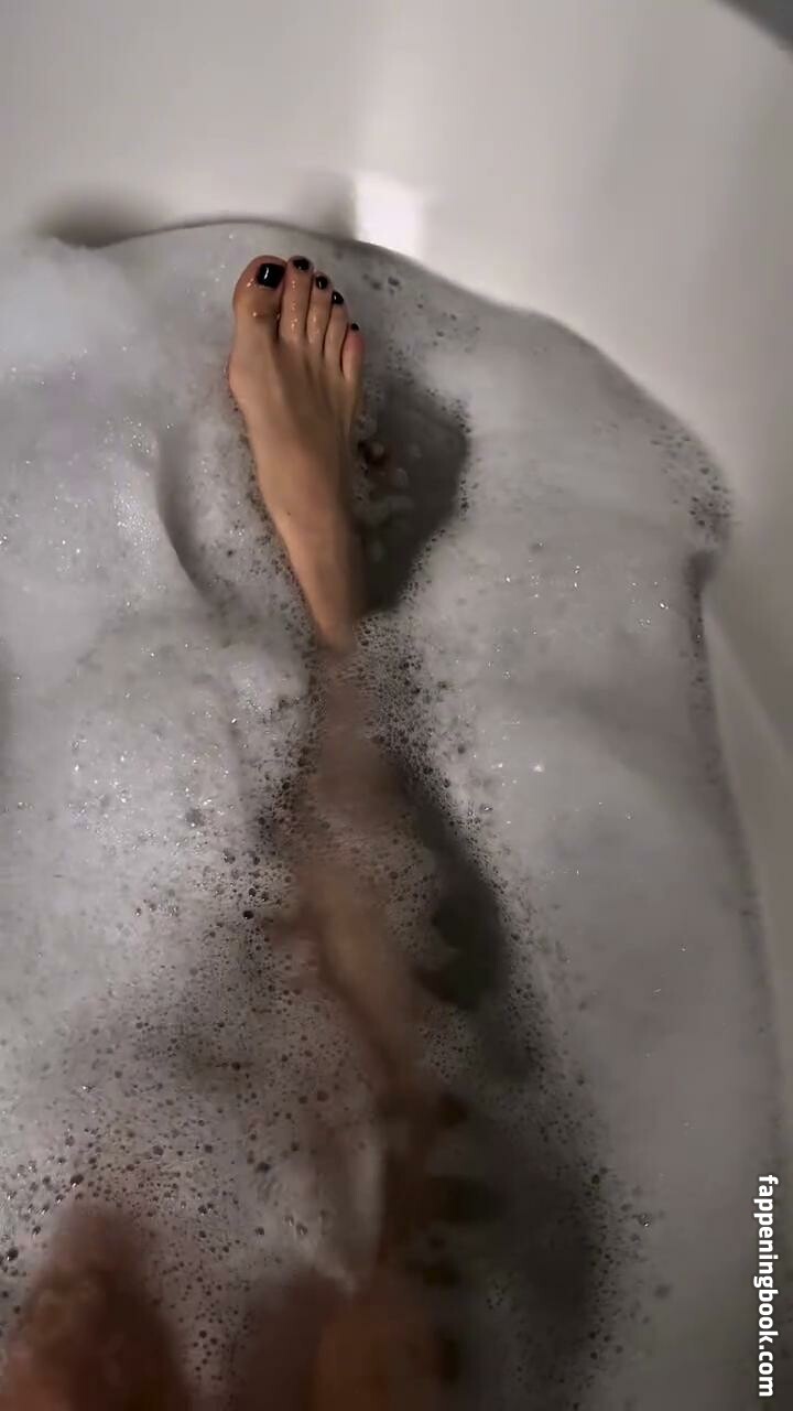 Elisa Santinon Onlyfans Nude Leaked Photos photo leak 47 of 50