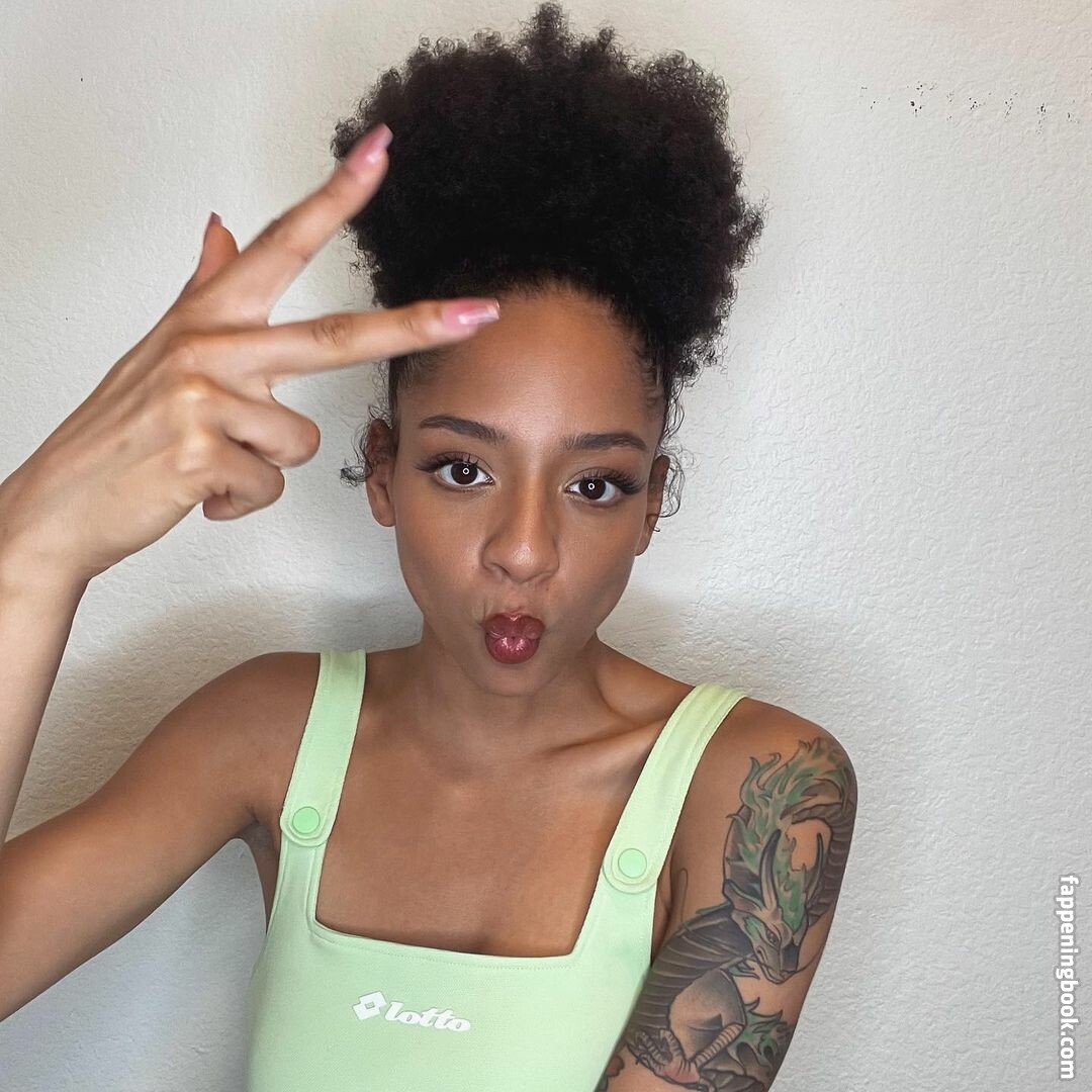 Amala Ekpunobi Onlyfans Nude Leaked Photos photo leak 7 of 33