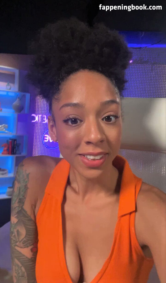Amala Ekpunobi Onlyfans Nude Leaked Photos photo leak 23 of 33