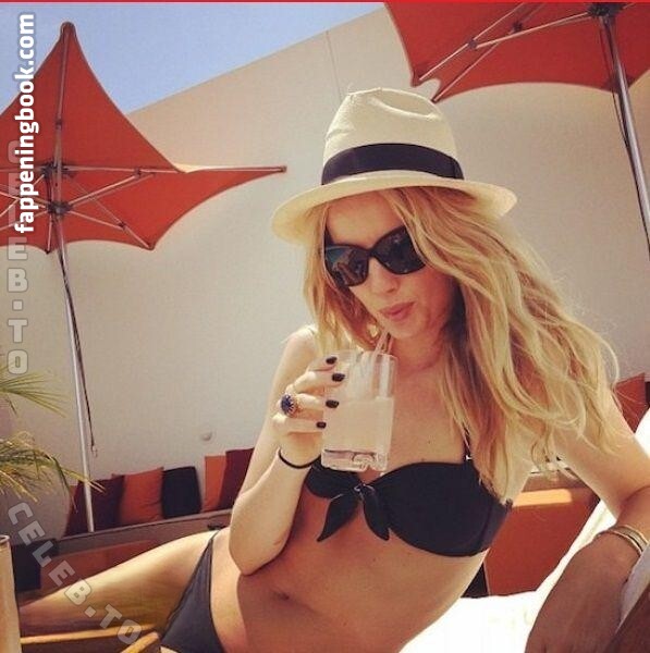 Annabelle Wallis Onlyfans Nude Leaked Photos photo leak 19 of 49