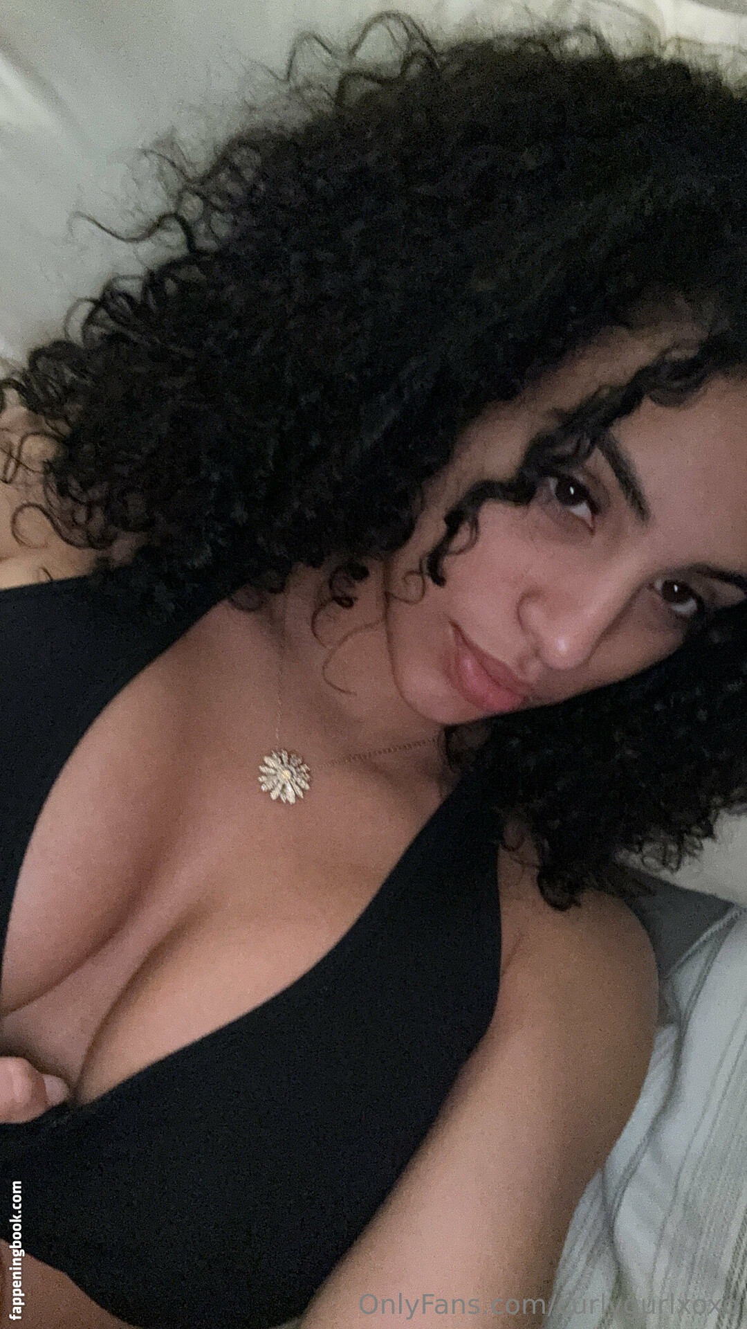 curlygurlxoxo Onlyfans Nude Leaked Photos photo leak 4 of 8 curlygurlxoxo Onlyfans Nude Leaked Photos photo leak 4 of 8