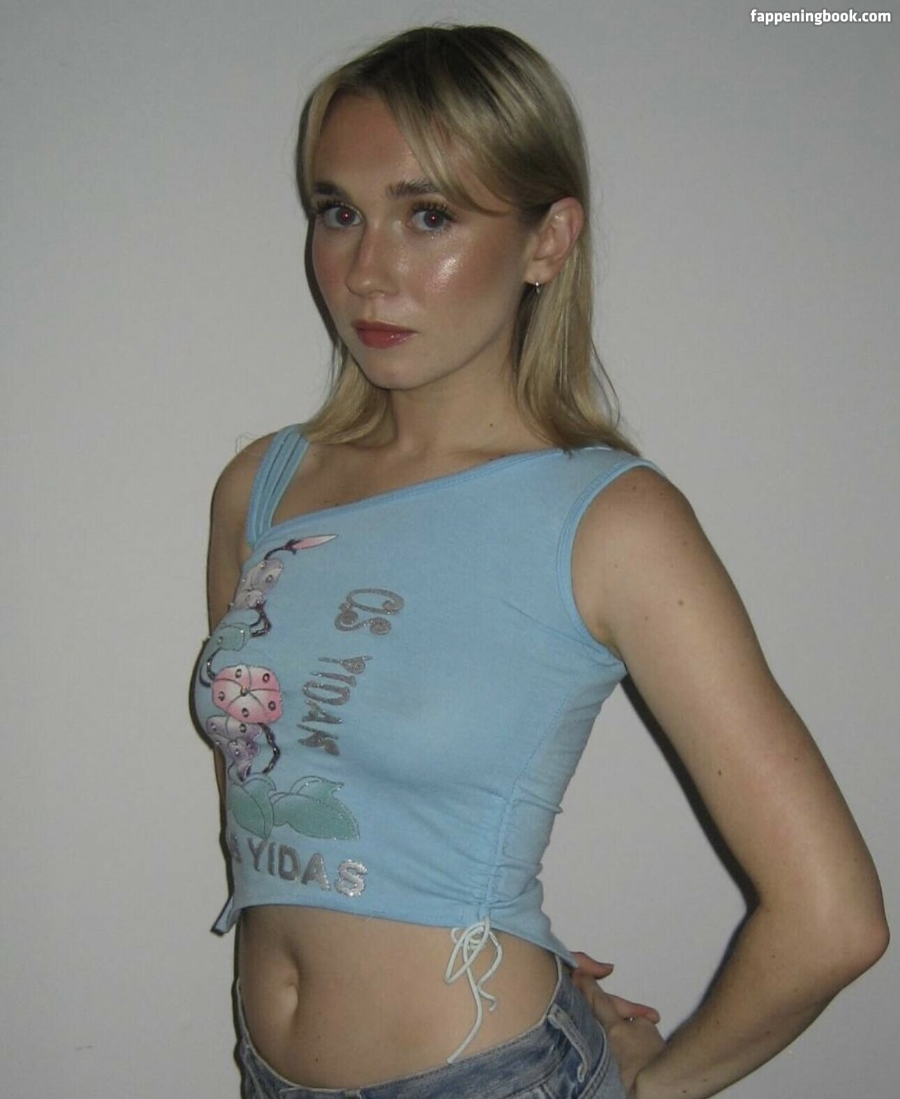 Veronika Slowikowska Onlyfans Nude Leaked Photos photo leak 14 of 29