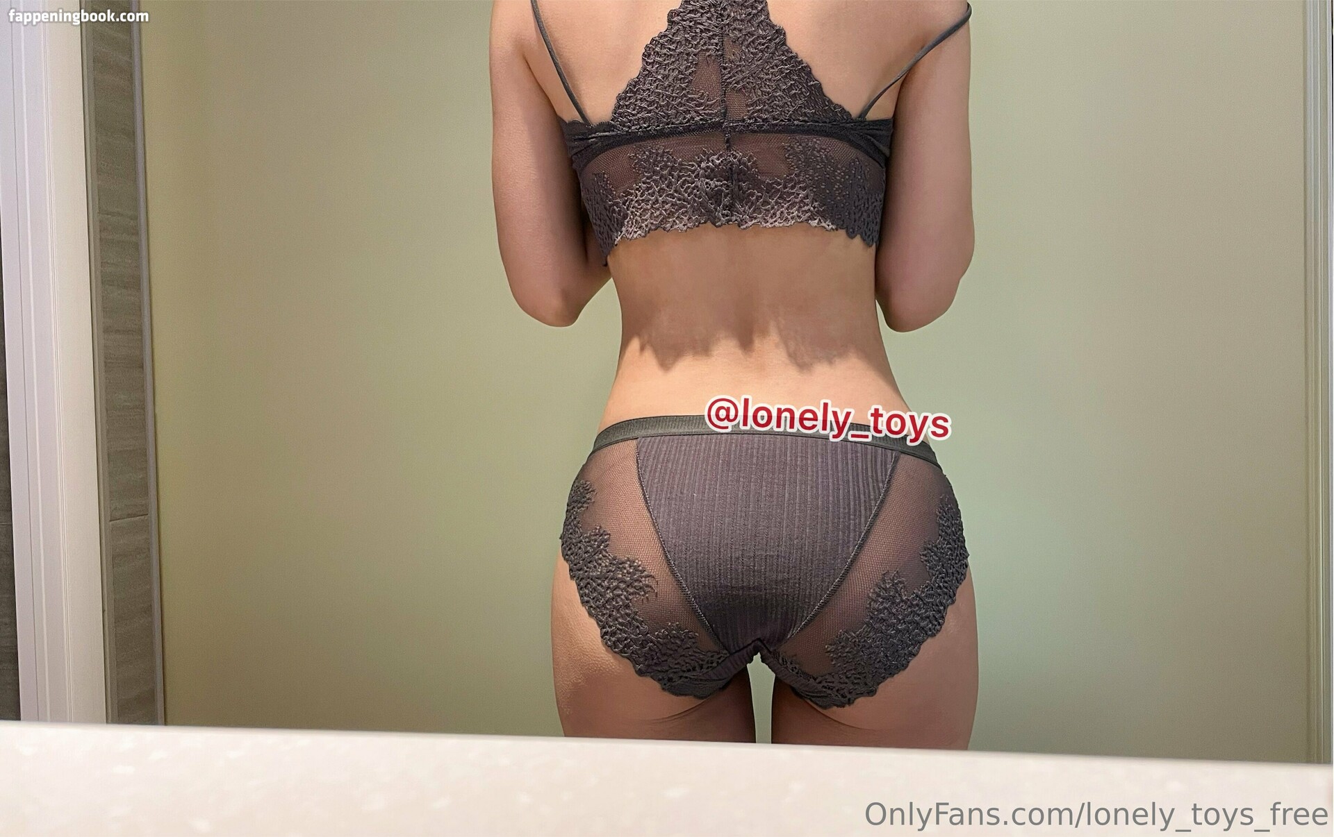 lonely_toys_free Onlyfans Nude Leaked Photos photo leak 5 of 43
