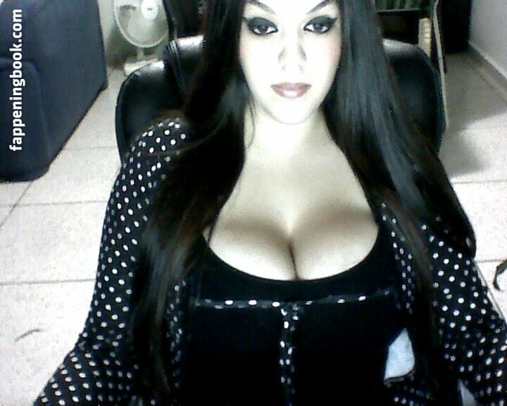 Sabrina Miqueletti Onlyfans Nude Leaked Photos photo leak 17 of 49