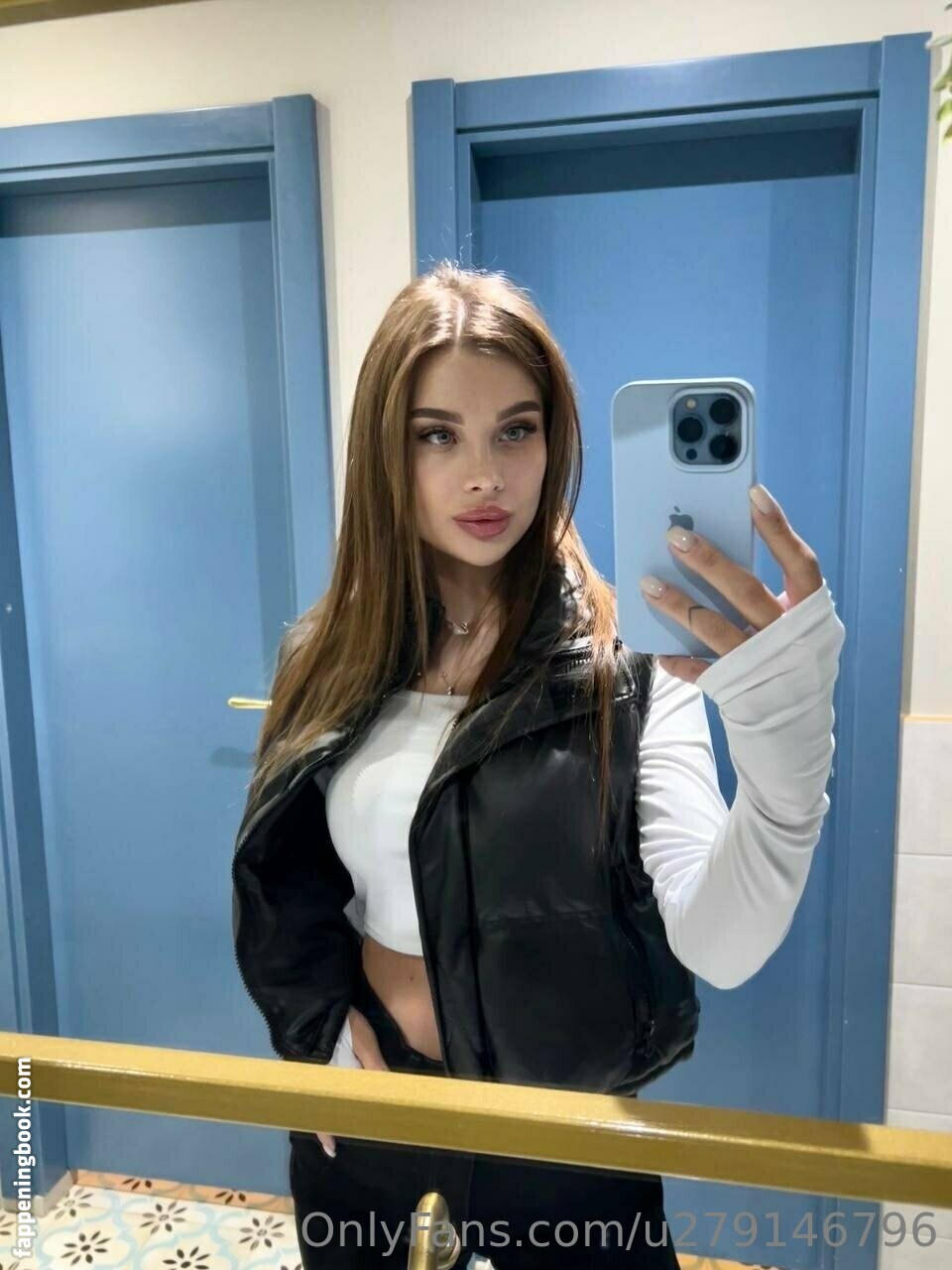 bella_lla Onlyfans Nude Leaked Photos photo leak 35 of 49
