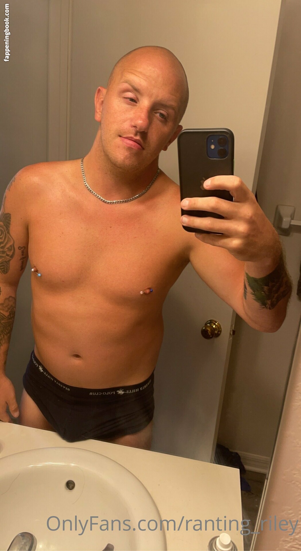 ranting_riley Onlyfans Nude Leaked Photos photo leak 12 of 27