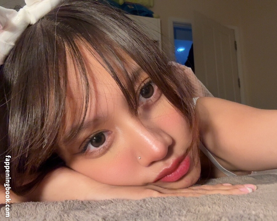 Valniez Onlyfans Nude Leaked Photos photo leak 5 of 49