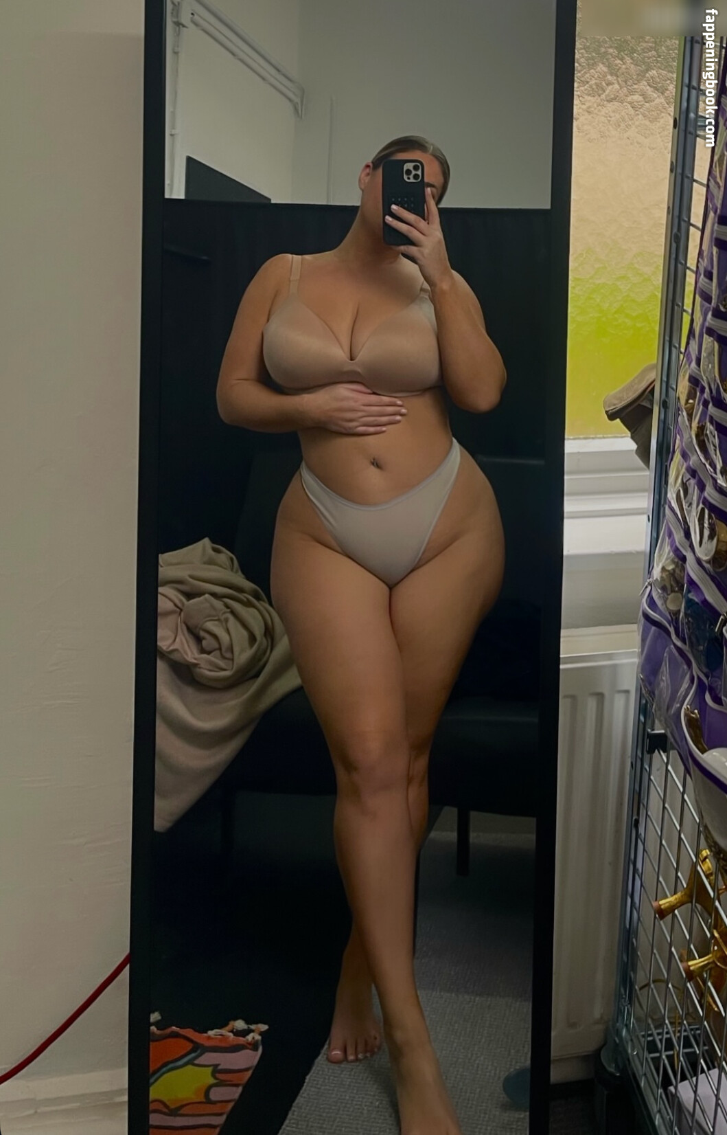 Hanna Wilperath Onlyfans Nude Leaked Photos photo leak 26 of 49