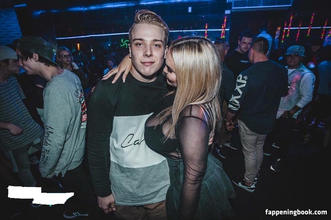 Tayla Cooper Onlyfans Nude Leaked Photos photo leak 41 of 45