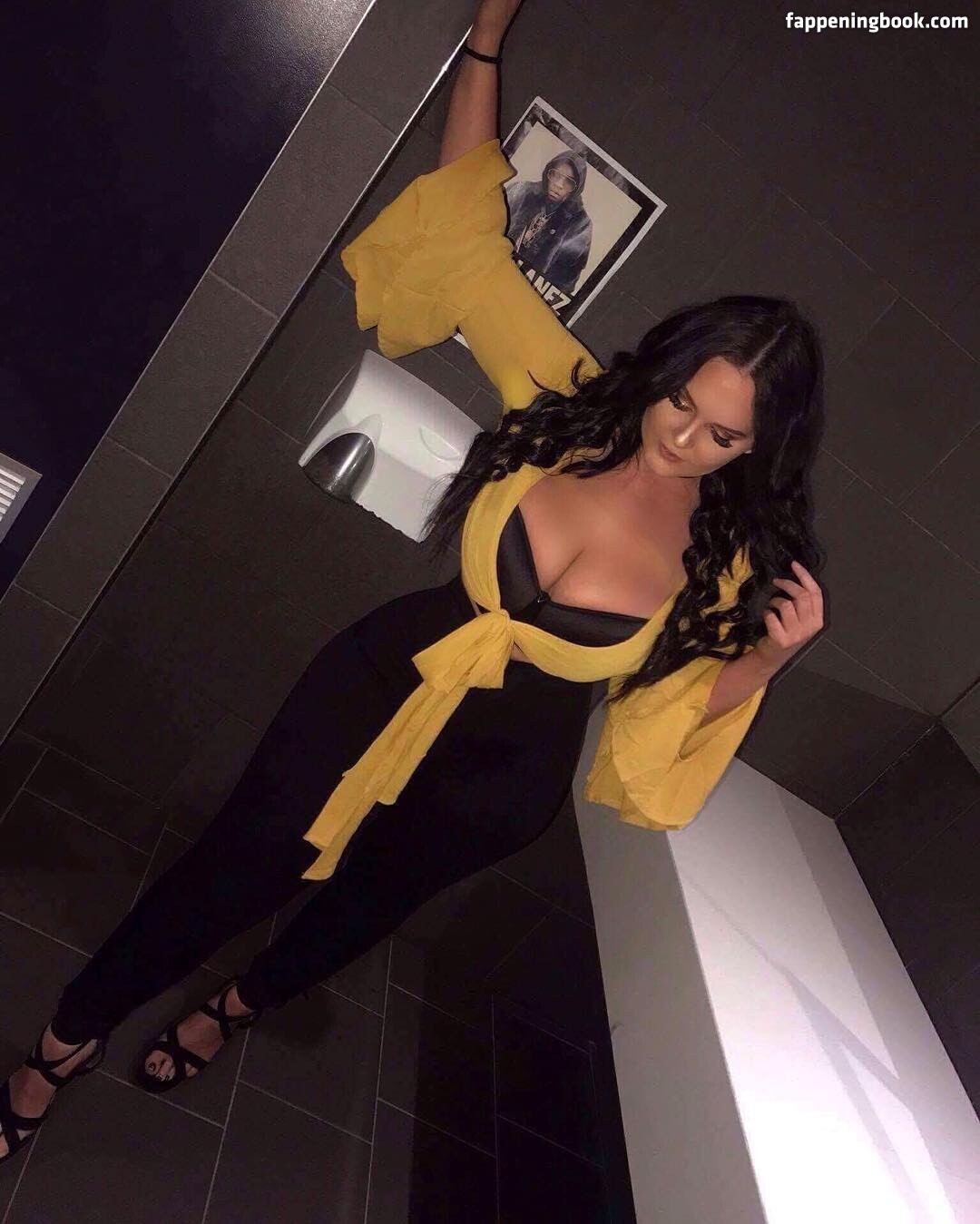 Tayla Cooper Onlyfans Nude Leaked Photos photo leak 44 of 45