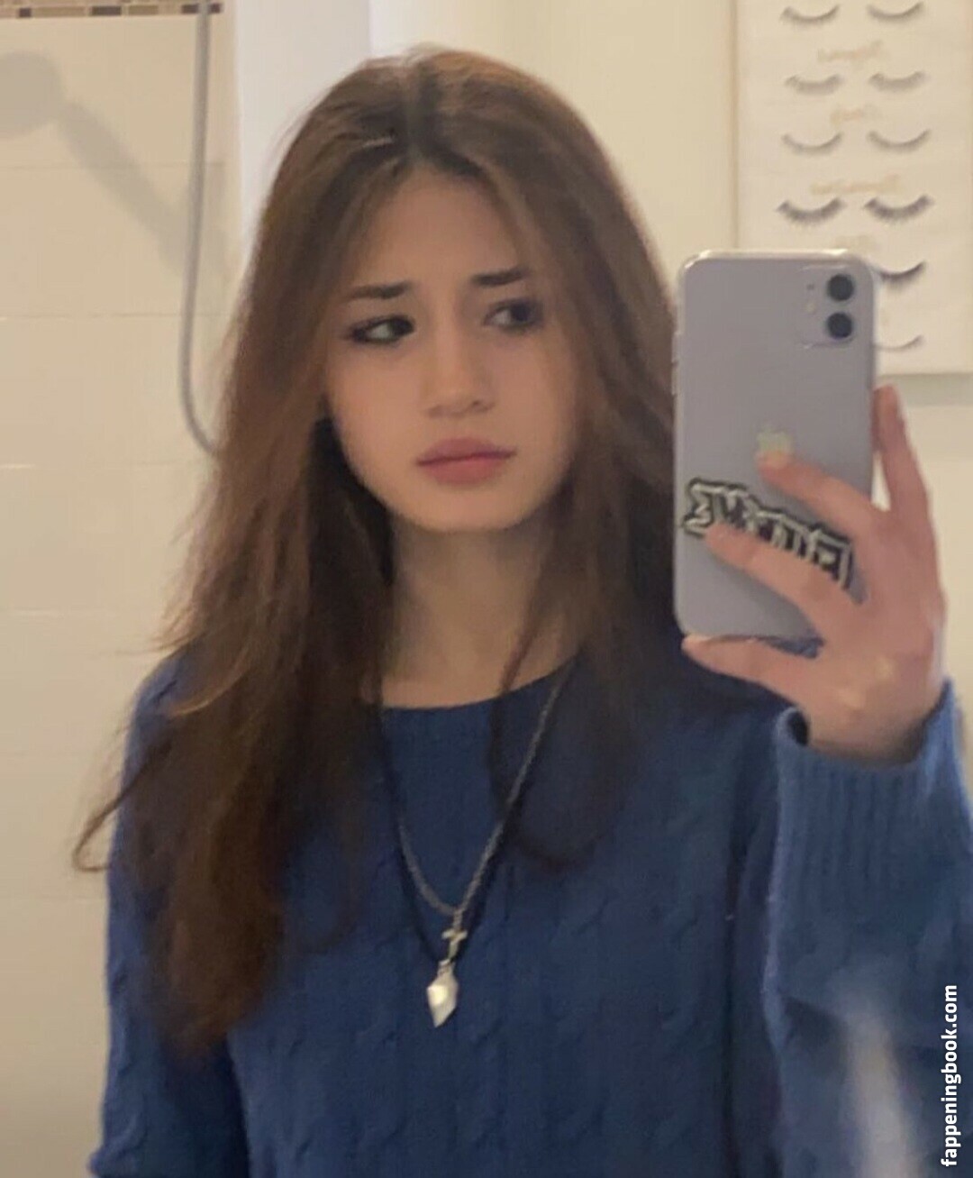 Emilykr0pp Onlyfans Nude Leaked Photos photo leak 20 of 26