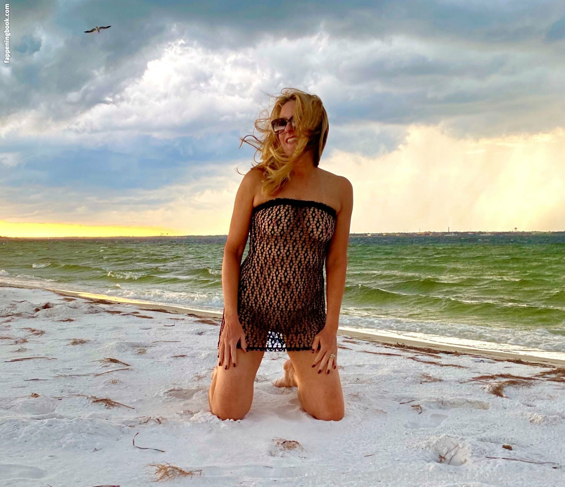 malibustringskristen Onlyfans Nude Leaked Photos photo leak 6 of 27