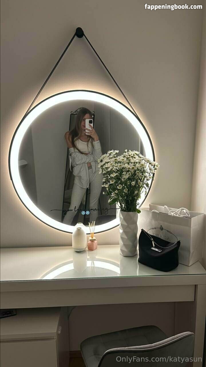 katyasun Onlyfans Nude Leaked Photos photo leak 22 of 46