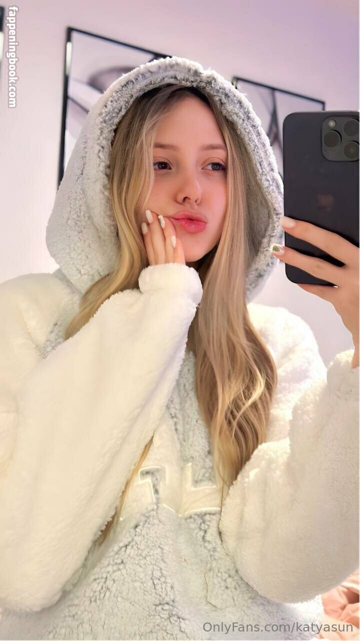 katyasun Onlyfans Nude Leaked Photos photo leak 41 of 46