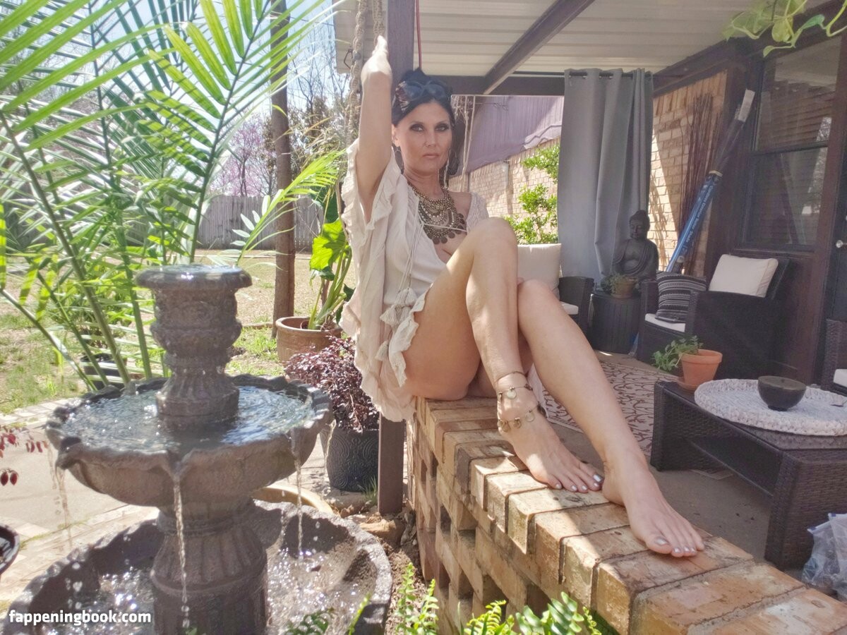 Obey Melanie Onlyfans Nude Leaked Photos photo leak 3 of 8 Obey Melanie Onlyfans Nude Leaked Photos photo leak 3 of 8