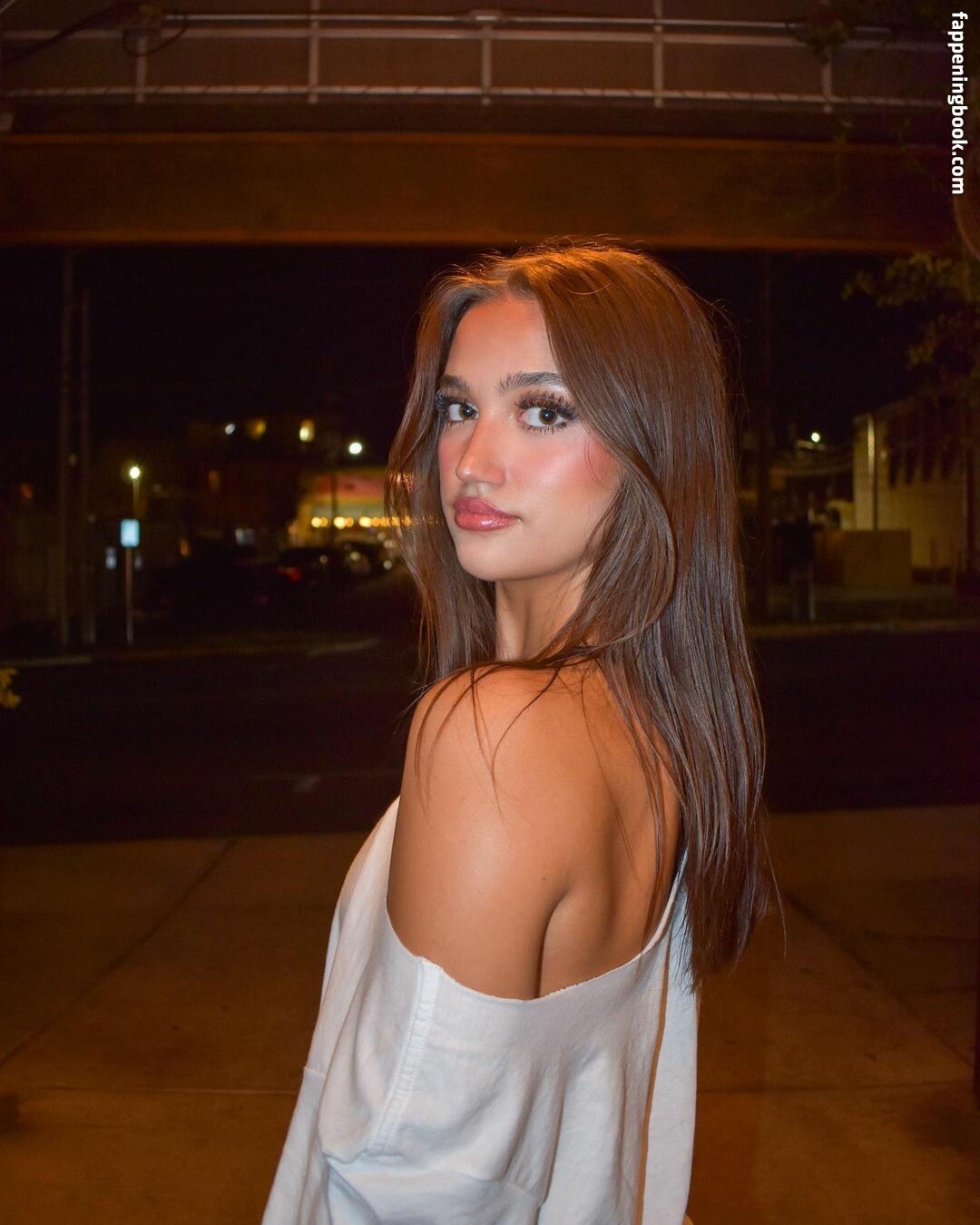 Katie Thompson Onlyfans Nude Leaked Photos photo leak 31 of 31