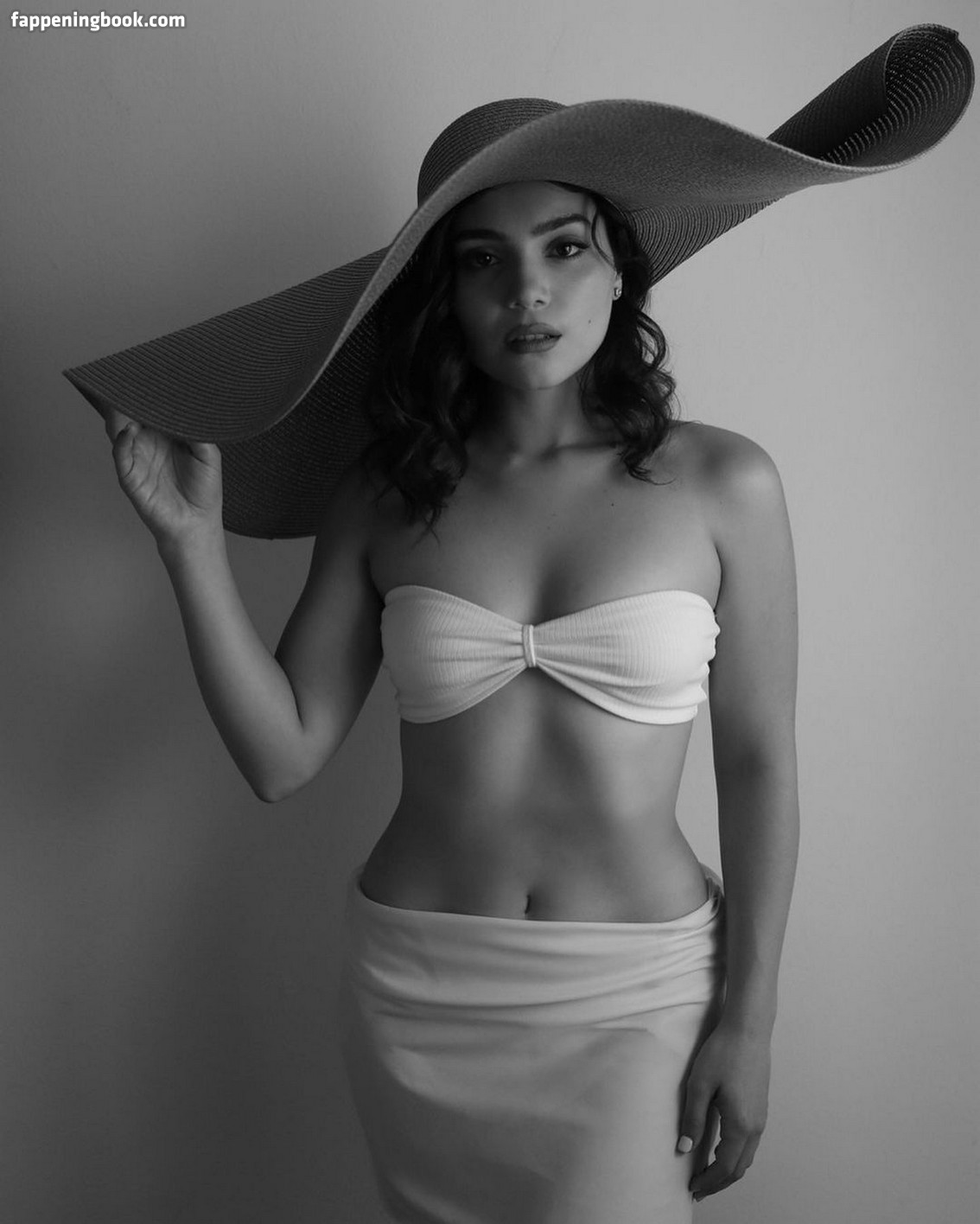 Andrea Londo Onlyfans Nude Leaked Photos photo leak 25 of 49