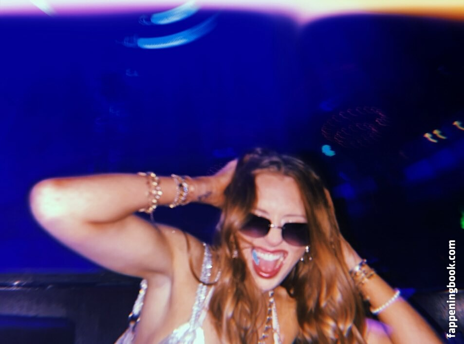 Malley Doherty Onlyfans Nude Leaked Photos photo leak 1 of 49