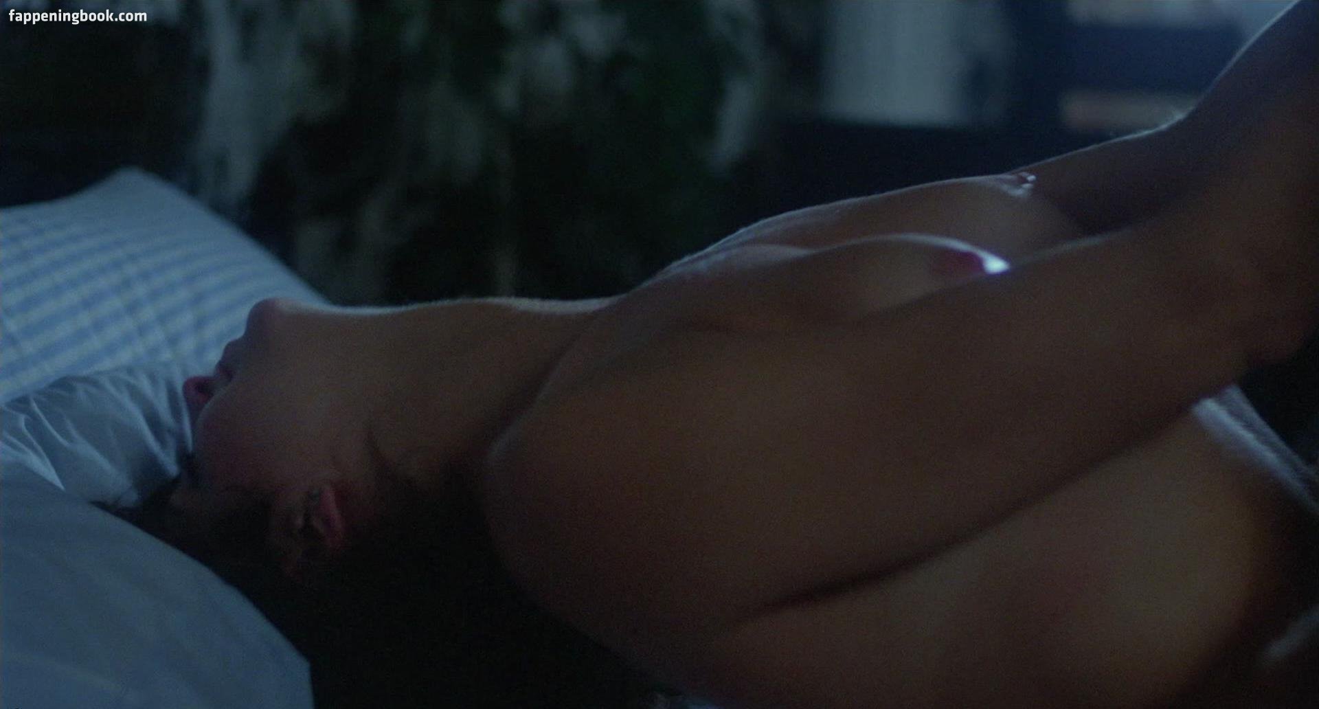 Kirstie Alley Onlyfans Nude Leaked Photos photo leak 33 of 36