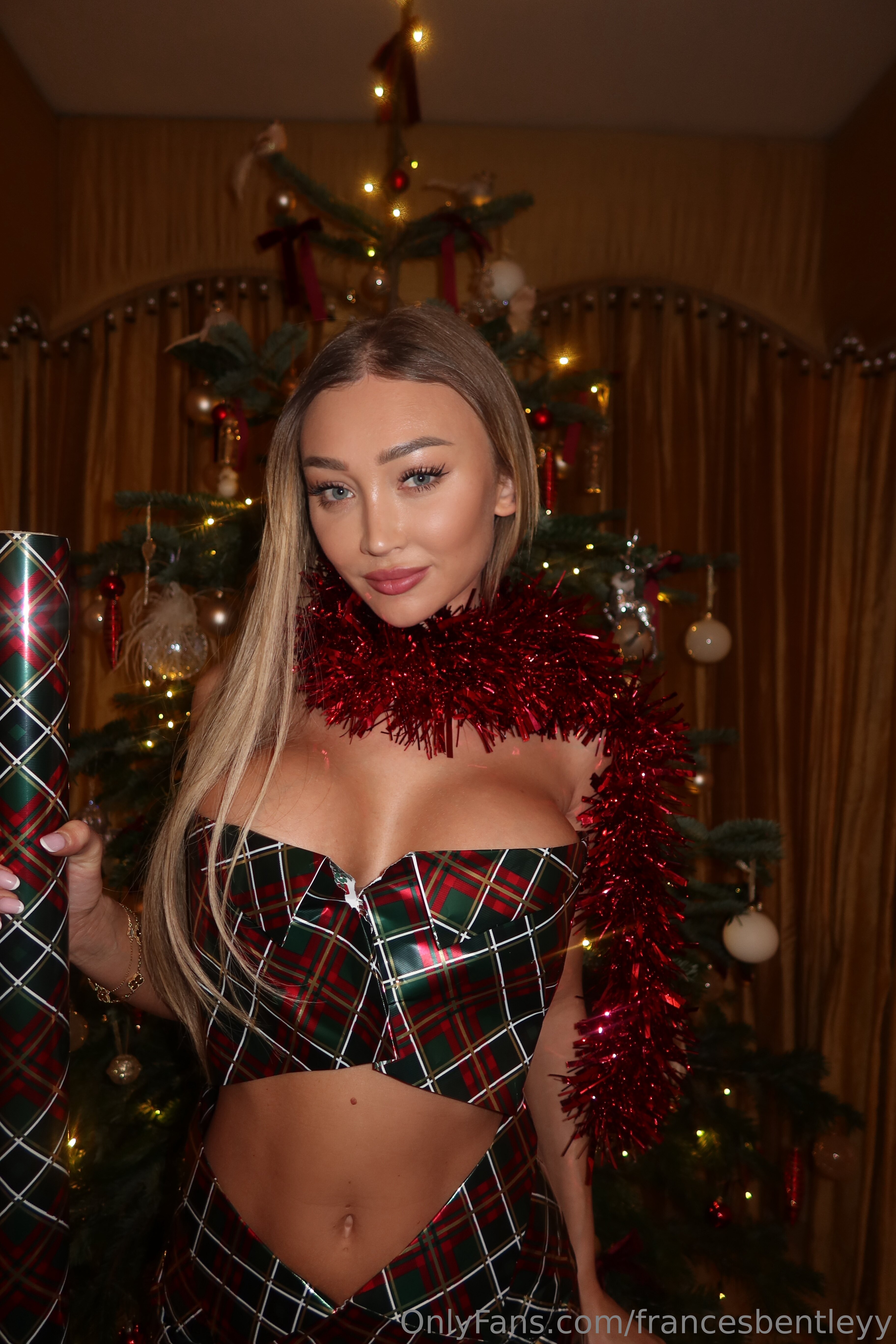 Frances Bentley OnlyFans Nude Leaks photo leak 117 of 329