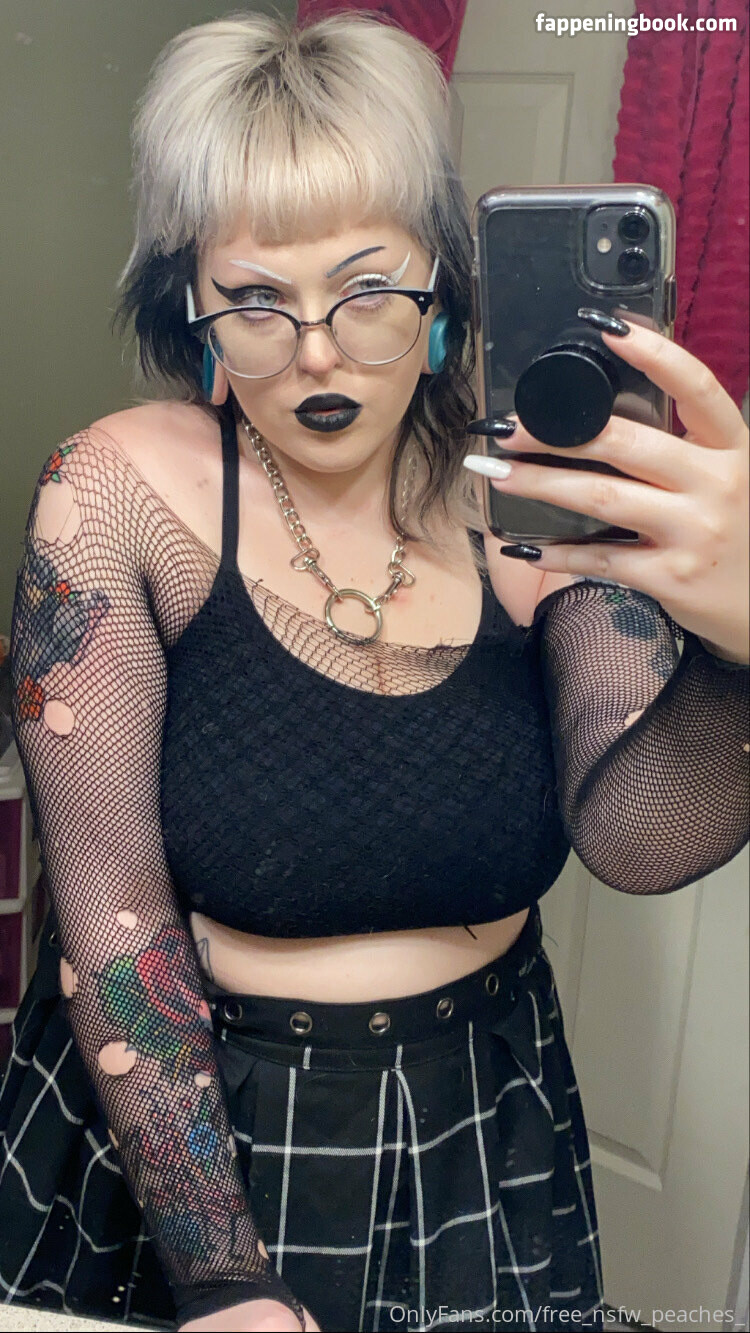 free_nsfw_peaches_ Onlyfans Nude Leaked Photos photo leak 1 of 29