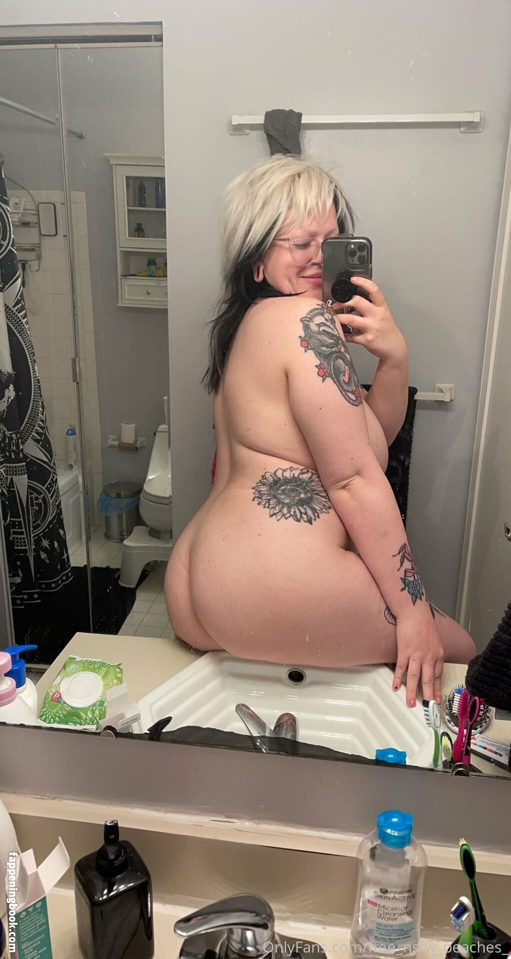 free_nsfw_peaches_ Onlyfans Nude Leaked Photos photo leak 14 of 29