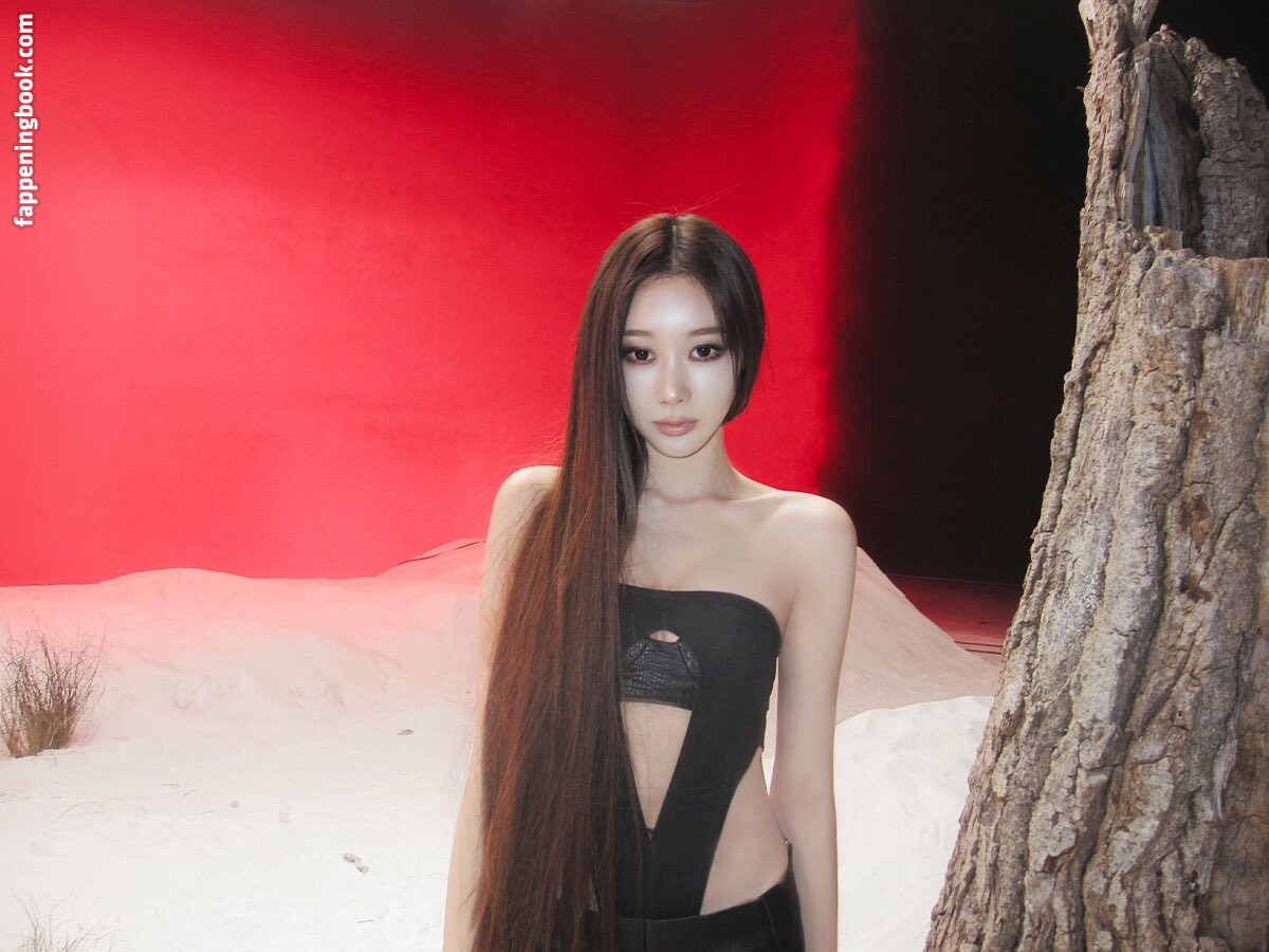 Giselle (æspa Onlyfans Nude Leaked Photos photo leak 48 of 50