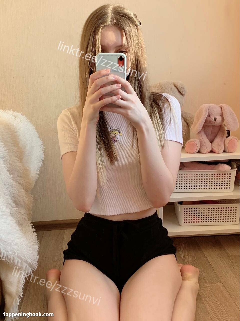 Zzzsunvi Onlyfans Nude Leaked Photos photo leak 4 of 37