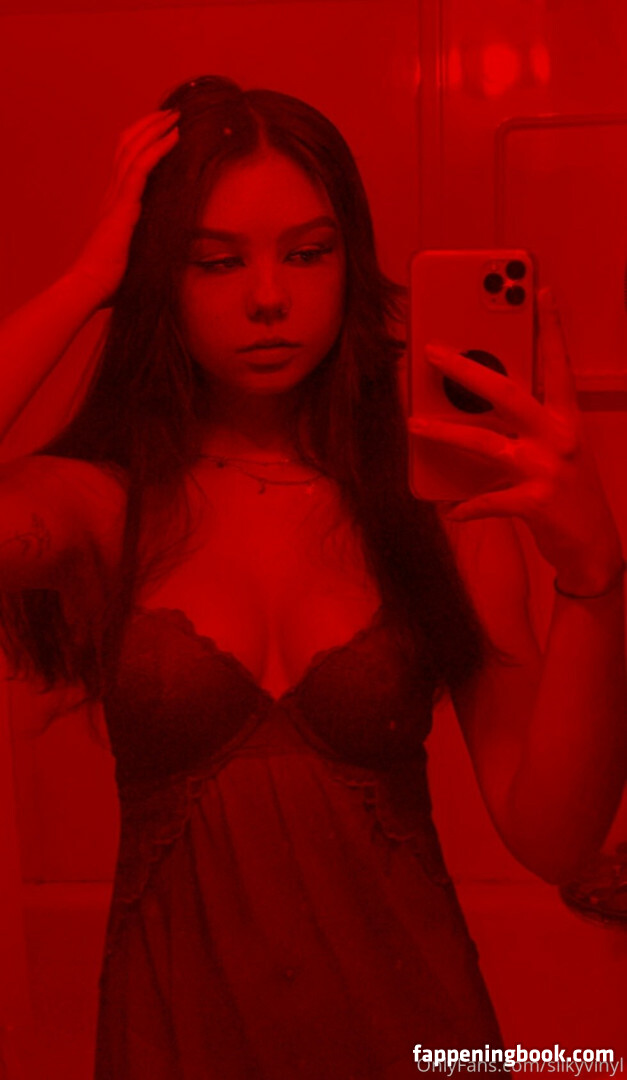 silkyvinyl Onlyfans Nude Leaked Photos photo leak 43 of 50