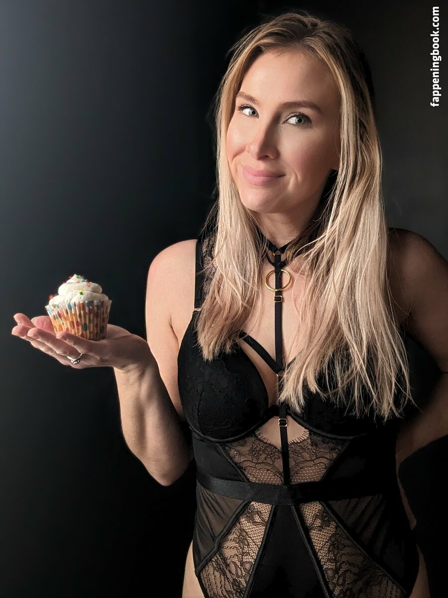 Mallory Moore Onlyfans Nude Leaked Photos photo leak 5 of 49
