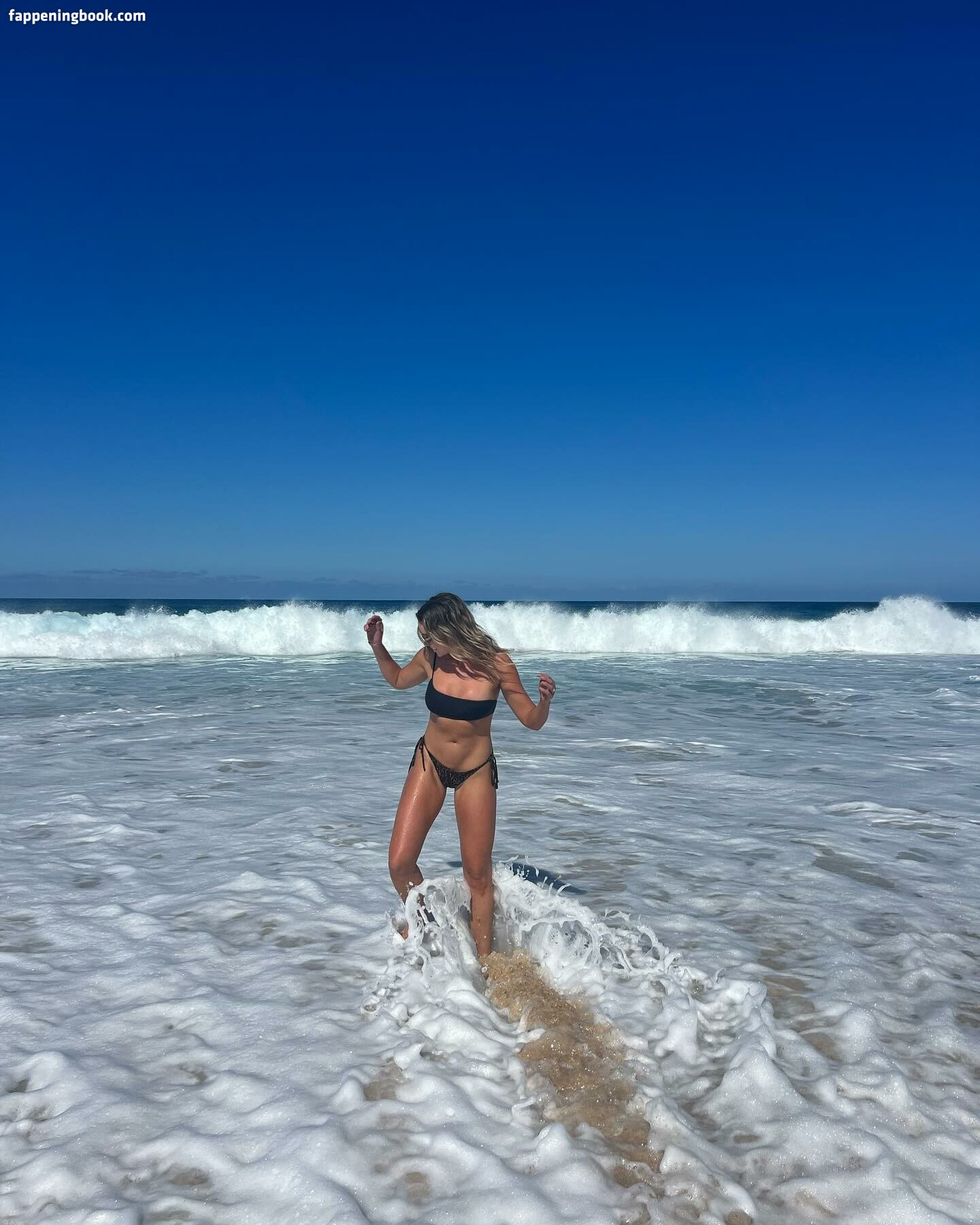 Katrina Bowden Onlyfans Nude Leaked Photos photo leak 36 of 49