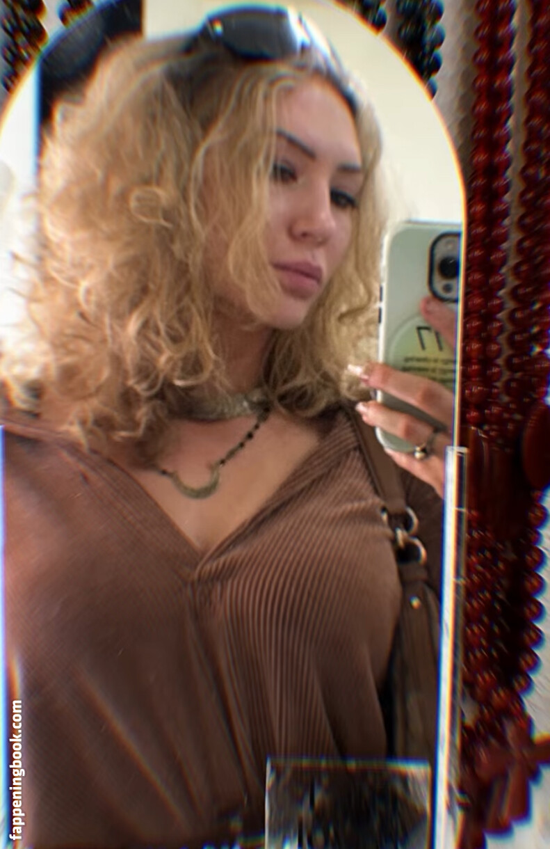 Nikkita Lyons Onlyfans Nude Leaked Photos photo leak 5 of 47