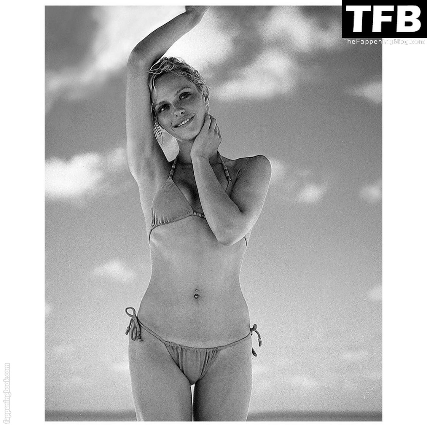 Rachel Roberts Onlyfans Nude Leaked Photos photo leak 23 of 48