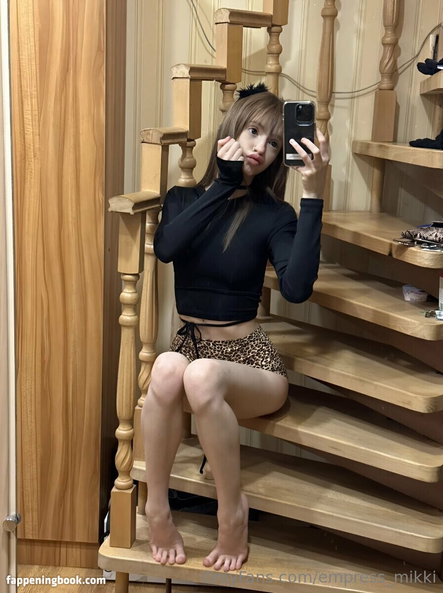 empress_mikki Onlyfans Nude Leaked Photos photo leak 13 of 48