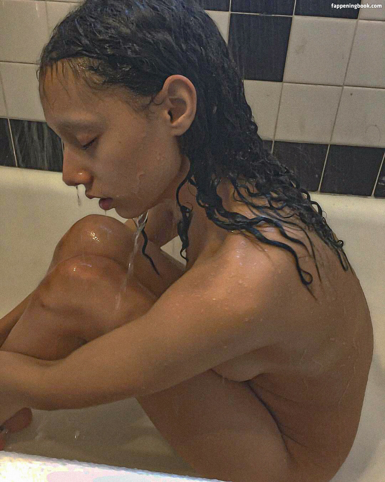 Jazelle Zanaughtti Onlyfans Nude Leaked Photos photo leak 13 of 36