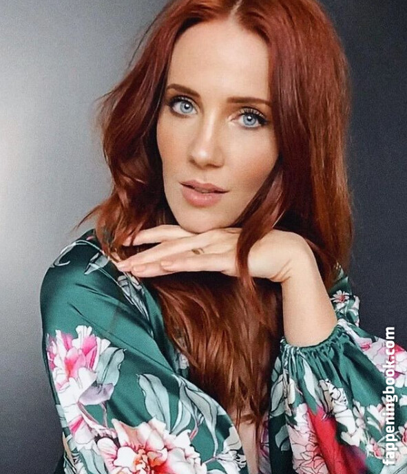 Simone Simons Onlyfans Nude Leaked Photos photo leak 33 of 35
