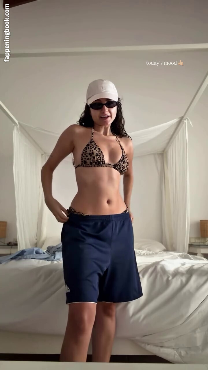 Ischtar Isik Onlyfans Nude Leaked Photos photo leak 40 of 50