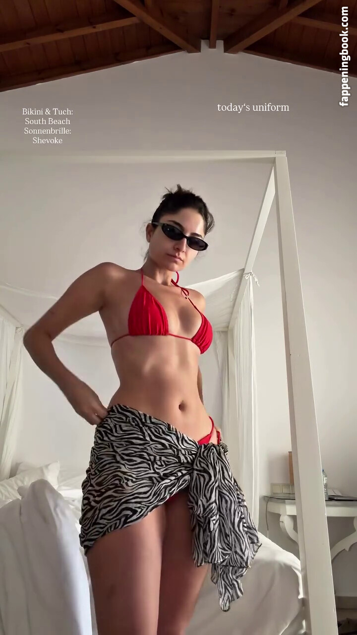Ischtar Isik Onlyfans Nude Leaked Photos photo leak 44 of 50