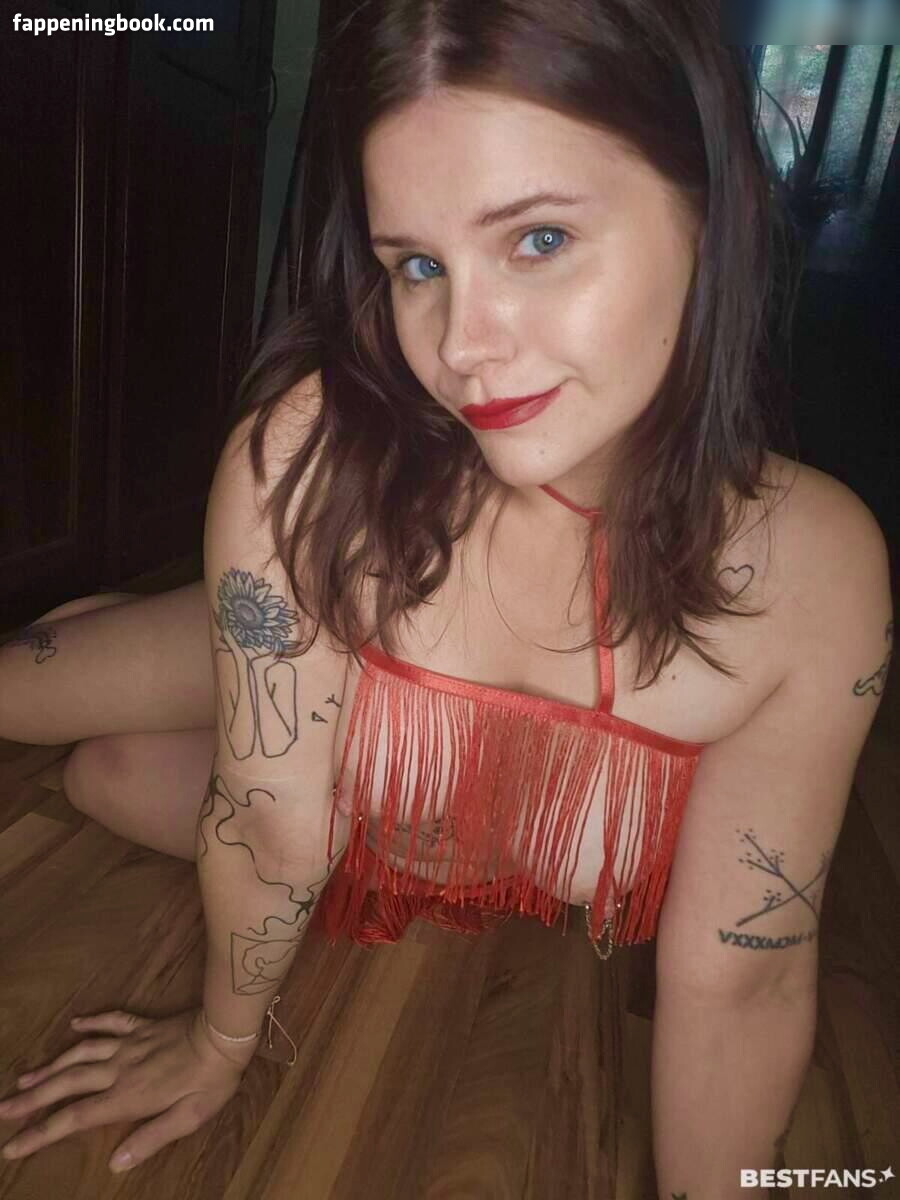 Cassie.Batty Onlyfans Nude Leaked Photos photo leak 23 of 50