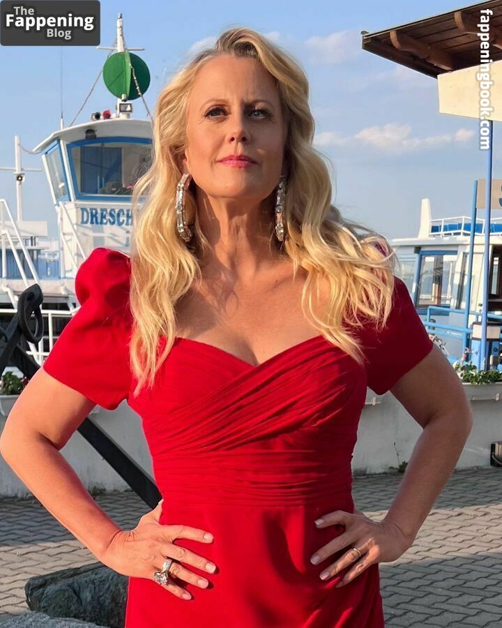Barbara Schoeneberger Onlyfans Nude Leaked Photos photo leak 6 of 50