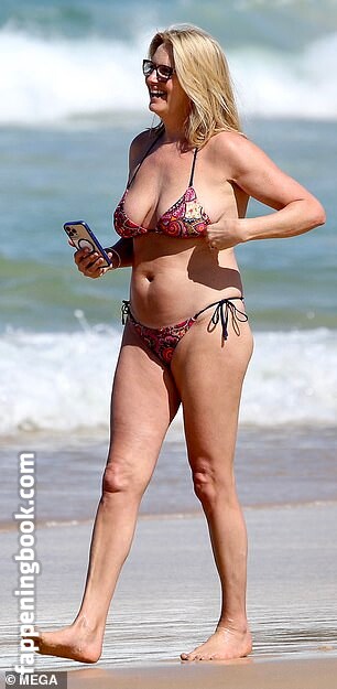 Penny Lancaster Onlyfans Nude Leaked Photos photo leak 15 of 47