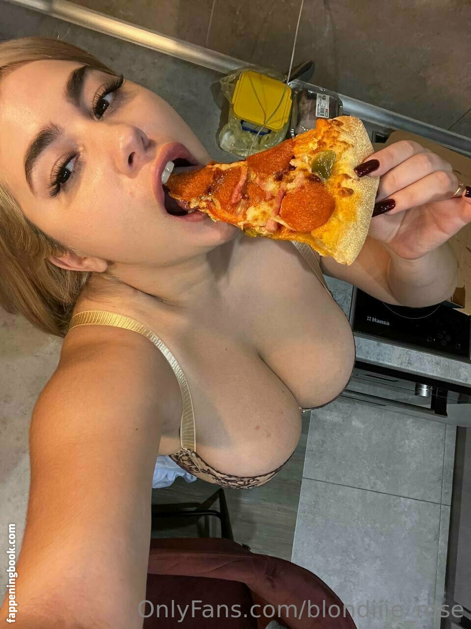 blondiiie_rose Onlyfans Nude Leaked Photos photo leak 23 of 48