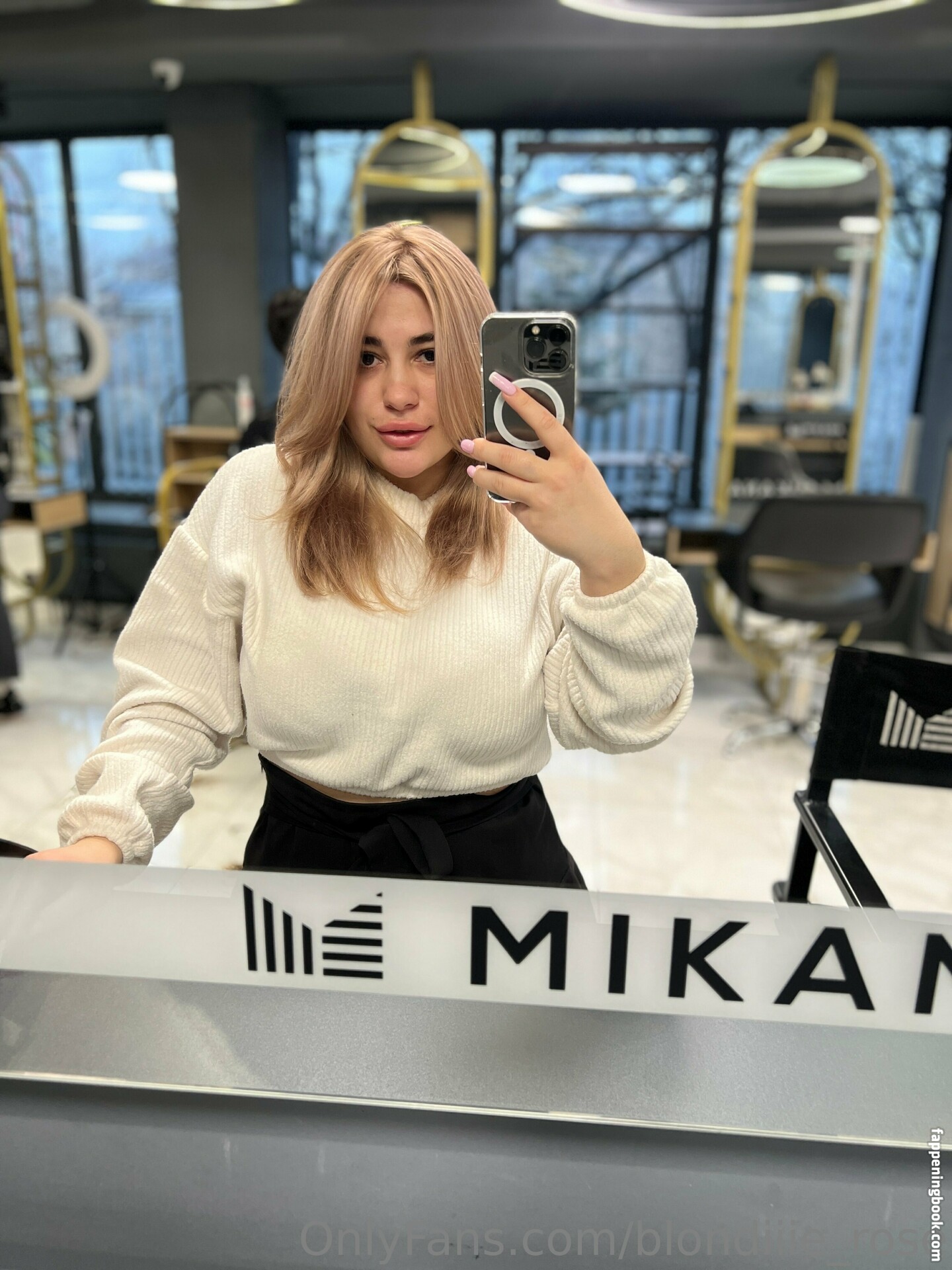 blondiiie_rose Onlyfans Nude Leaked Photos photo leak 29 of 48