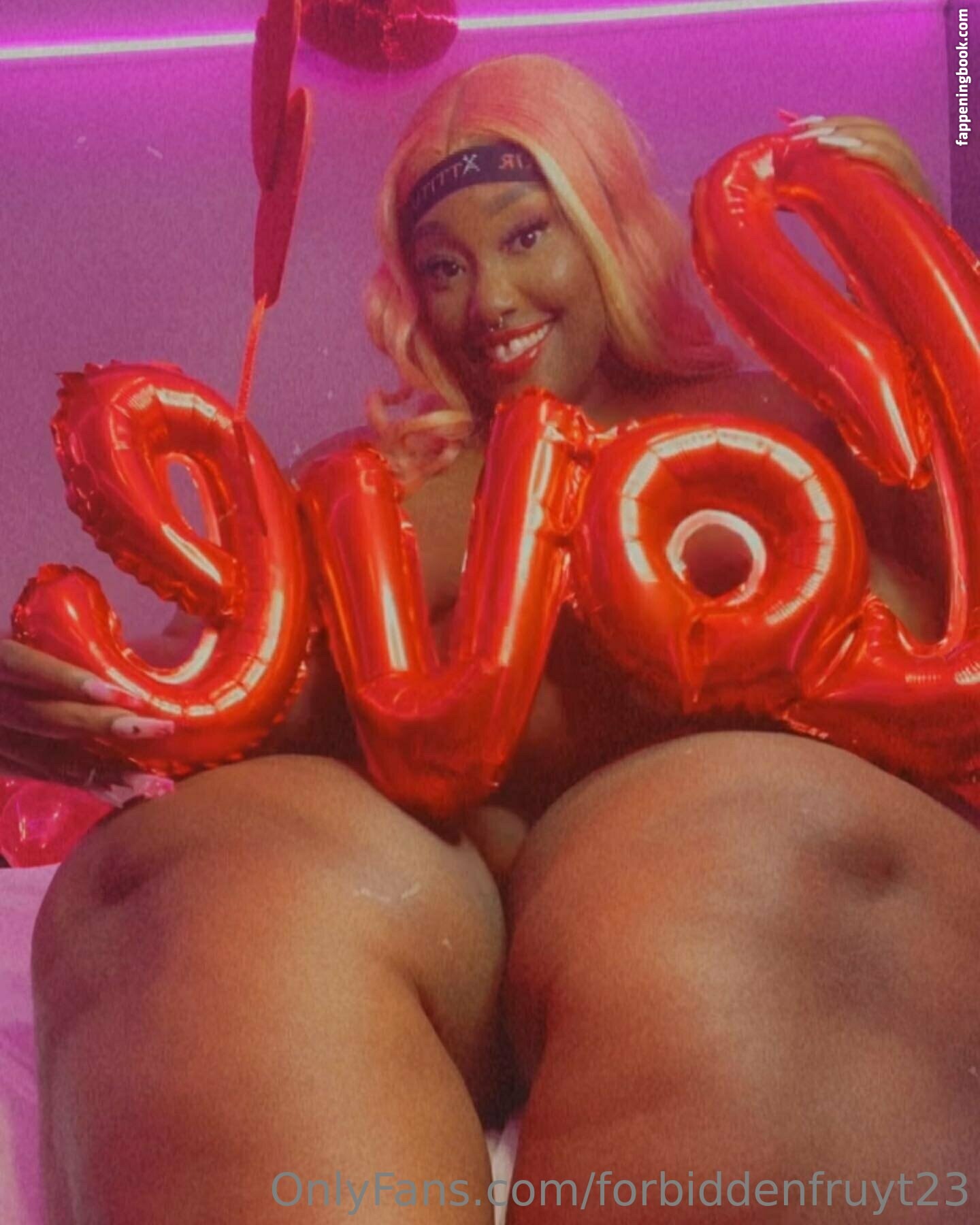 forbiddenfruyt23 Onlyfans Nude Leaked Photos photo leak 26 of 35