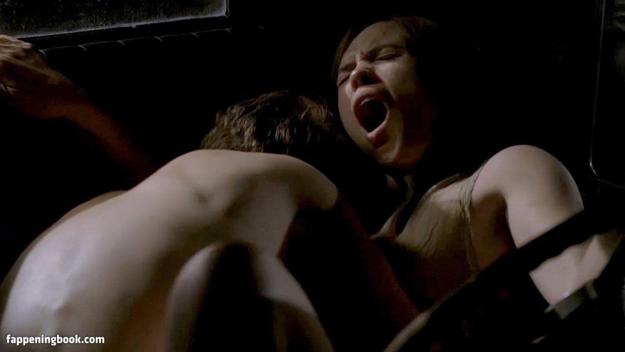 Clea Duvall Onlyfans Nude Leaked Photos photo leak 41 of 50