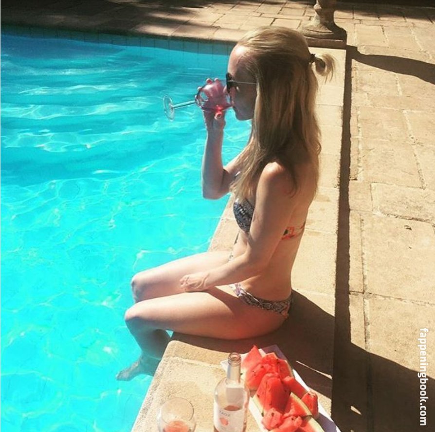 Janin Reinhardt Onlyfans Nude Leaked Photos photo leak 28 of 28